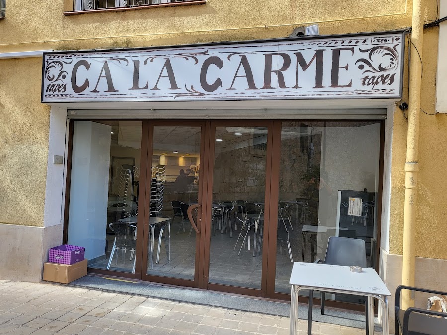Ca la Carmen Bar de tapas, paellas, pescados y marisco, Carne a la brasa y caracoles, menú diario en Tárrega