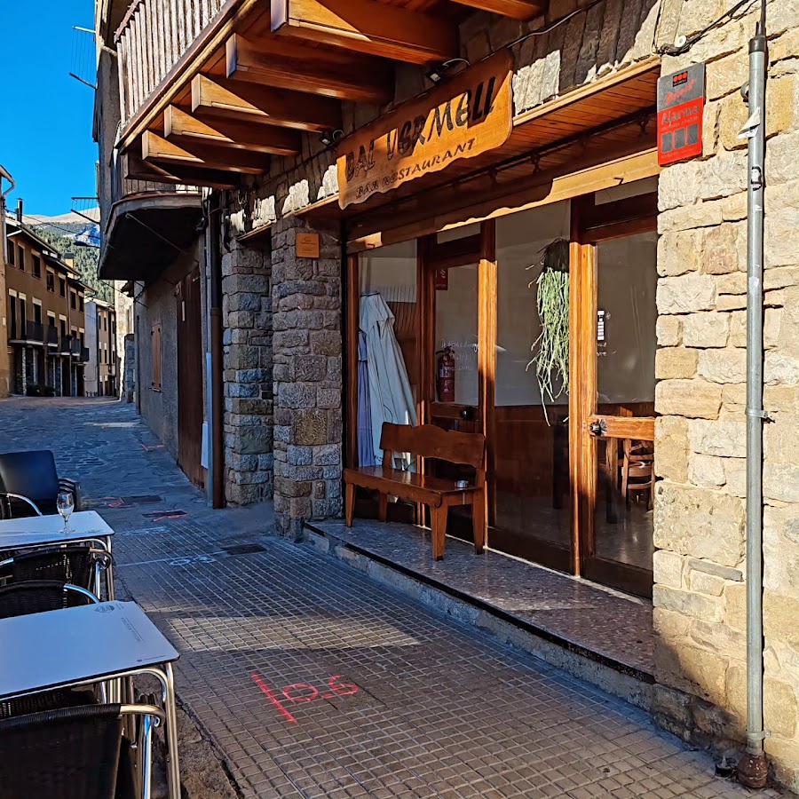 Cal Vermell Gósol. casa de menjars
