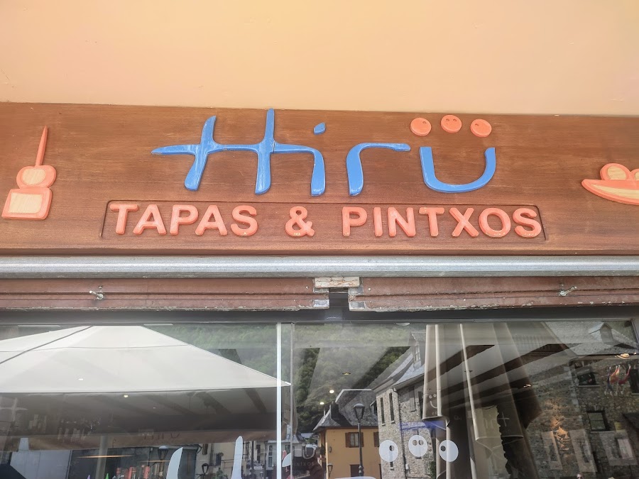 Hiru Tapas & Pintxos