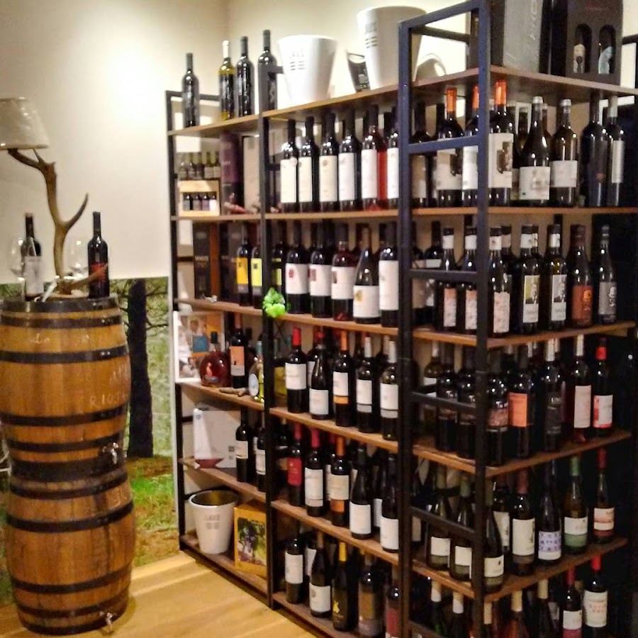 LA BESULLA - VINOTECA