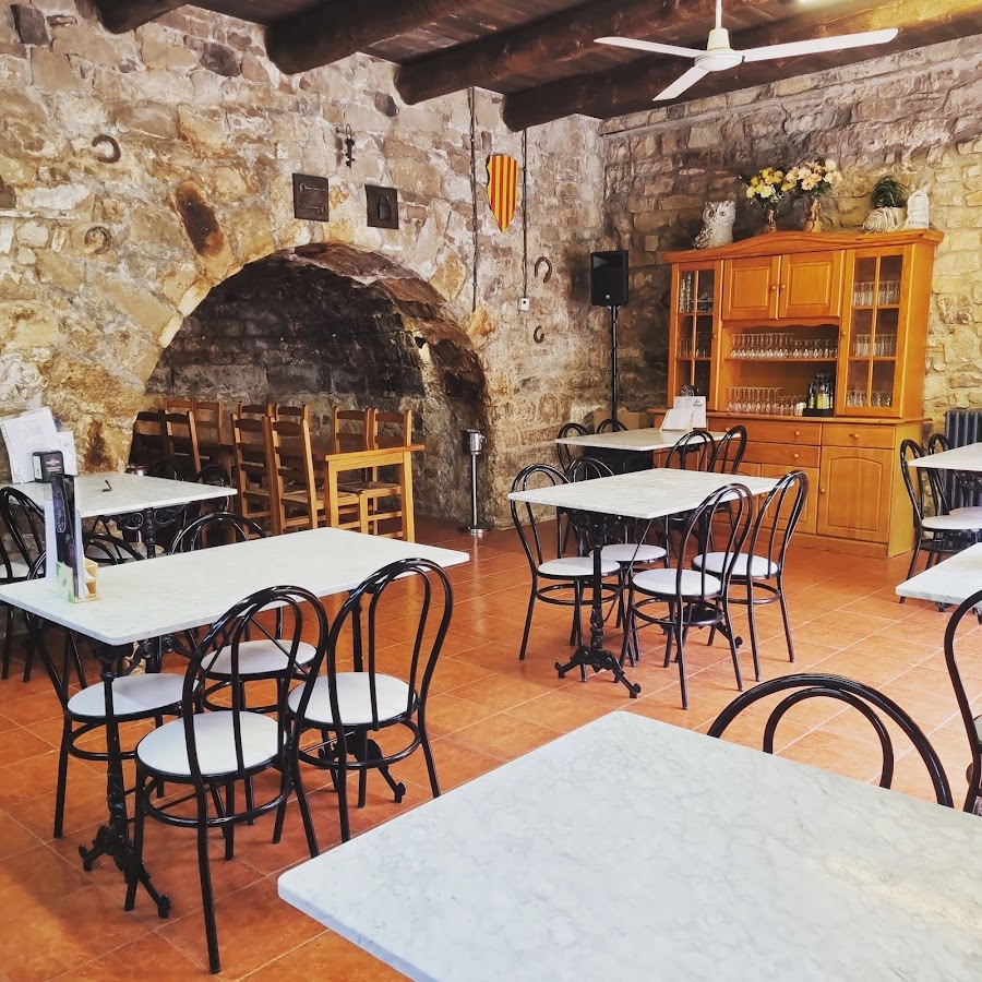 LA COVA DE ROCALLAURA