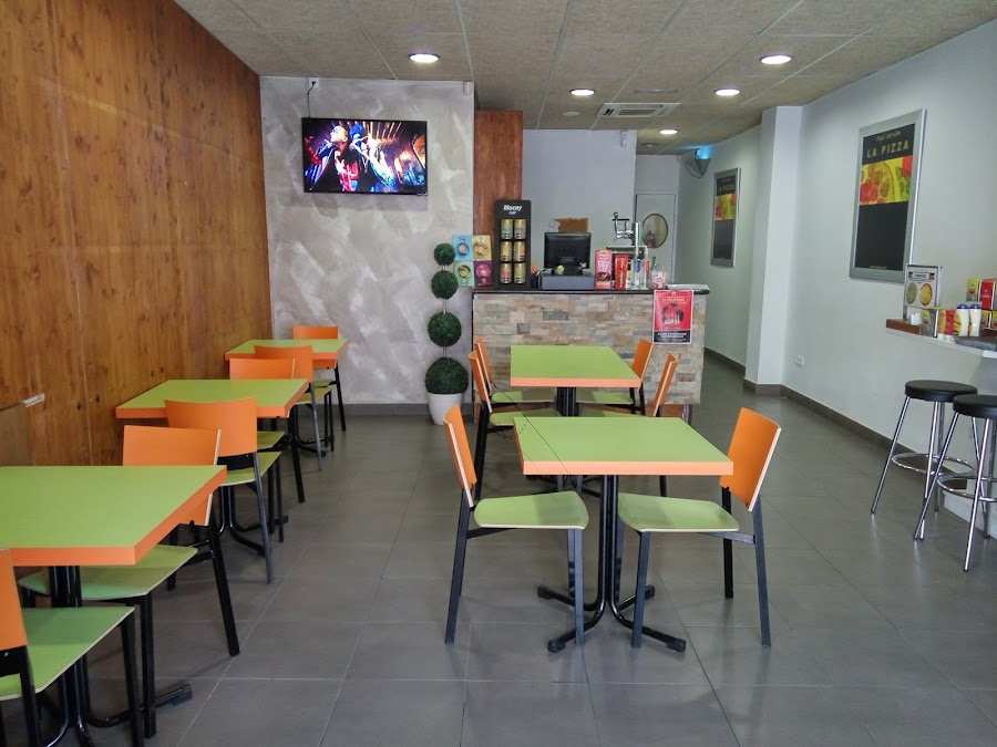 LA PIZZA