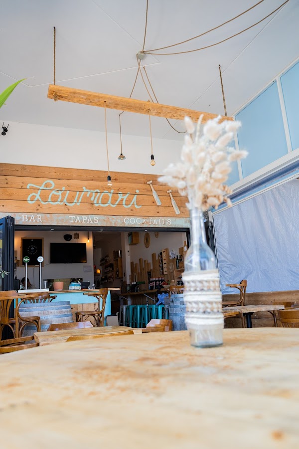 Loumari Tapas Vino