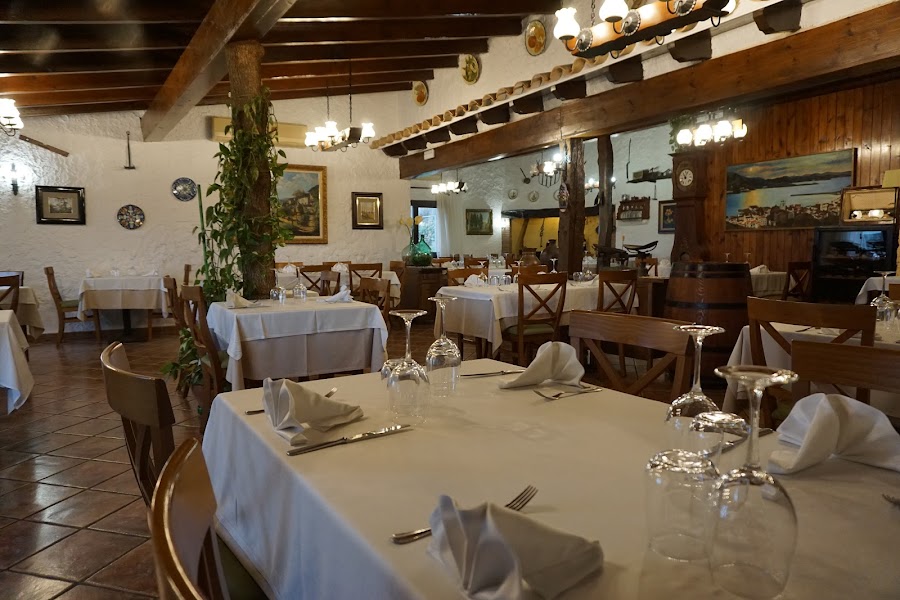 Mas Ullastre Restaurant