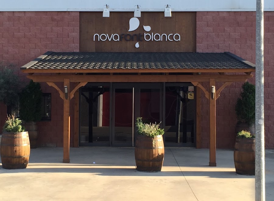Nova Font Blanca