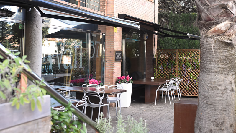 Restaurant Wall57