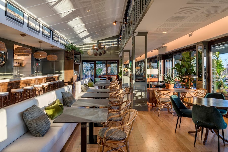 The Club Café