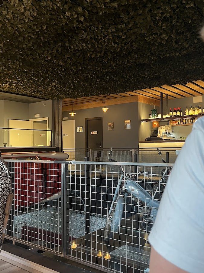 Attic Burger