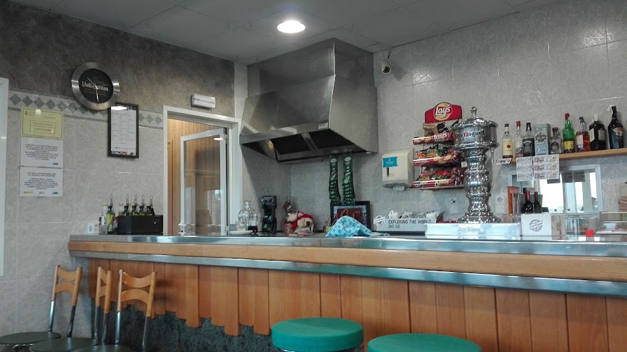 Bar Restaurant Gasolinera La Vinya S.L