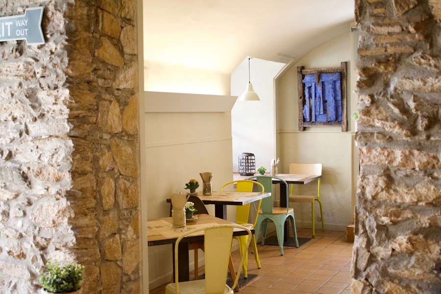 L'autèntic bar restaurant