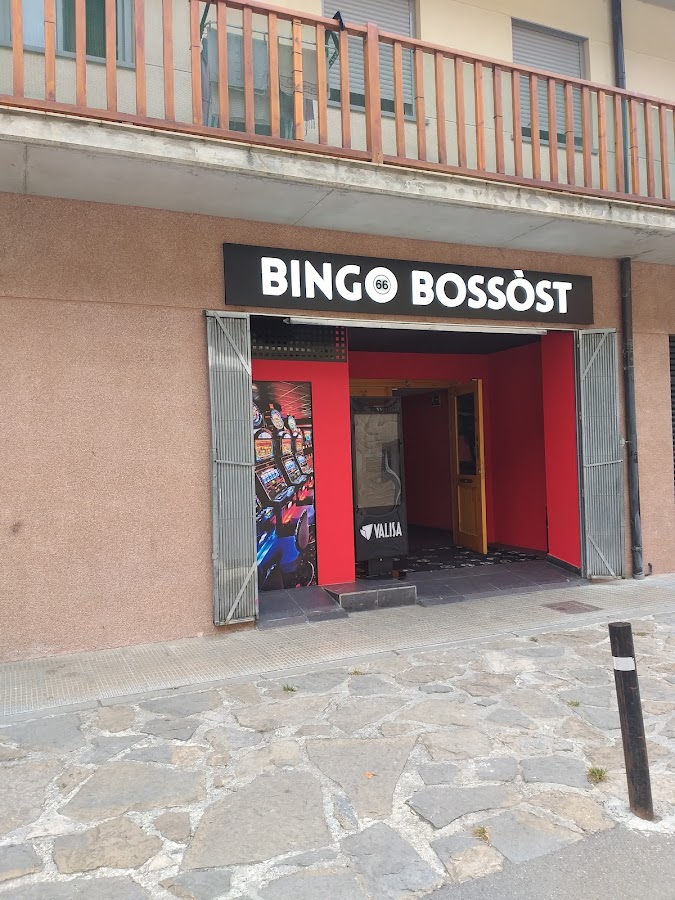 Pizzería hamburguesería Casa Bomba