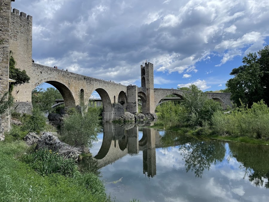 Puente de Besalú