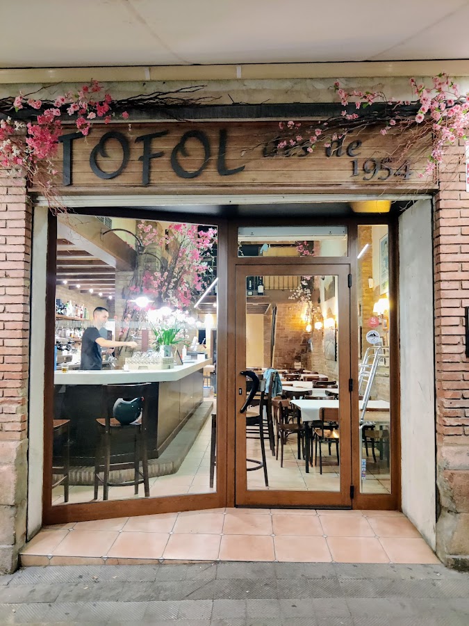 Tòfol