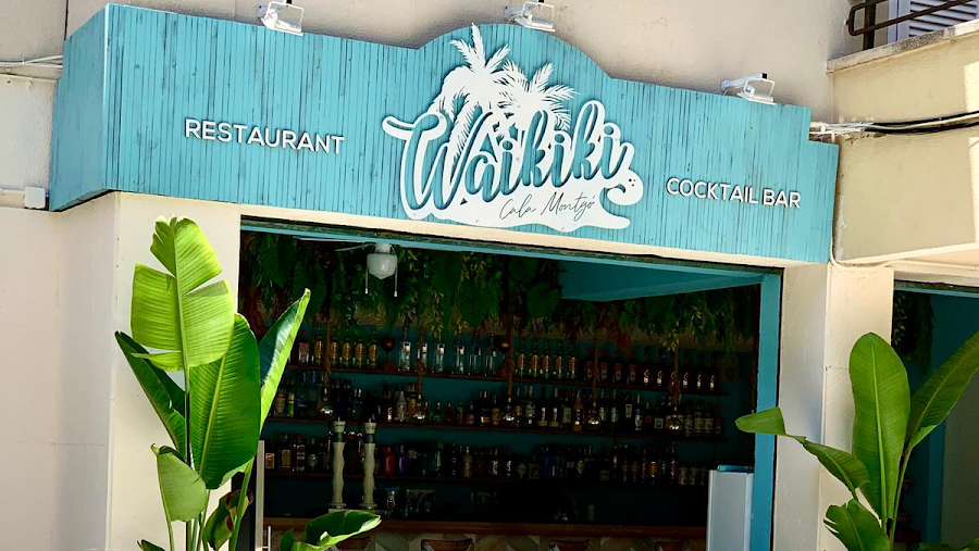 WAIKIKI (restaurant & cocktail bar)